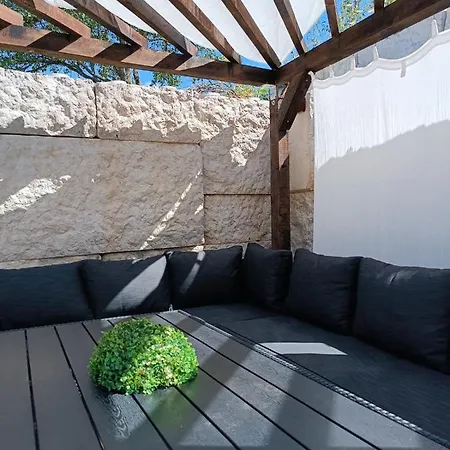 Stone - Luna シャレー