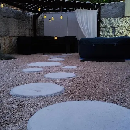 Stone - Luna 木屋